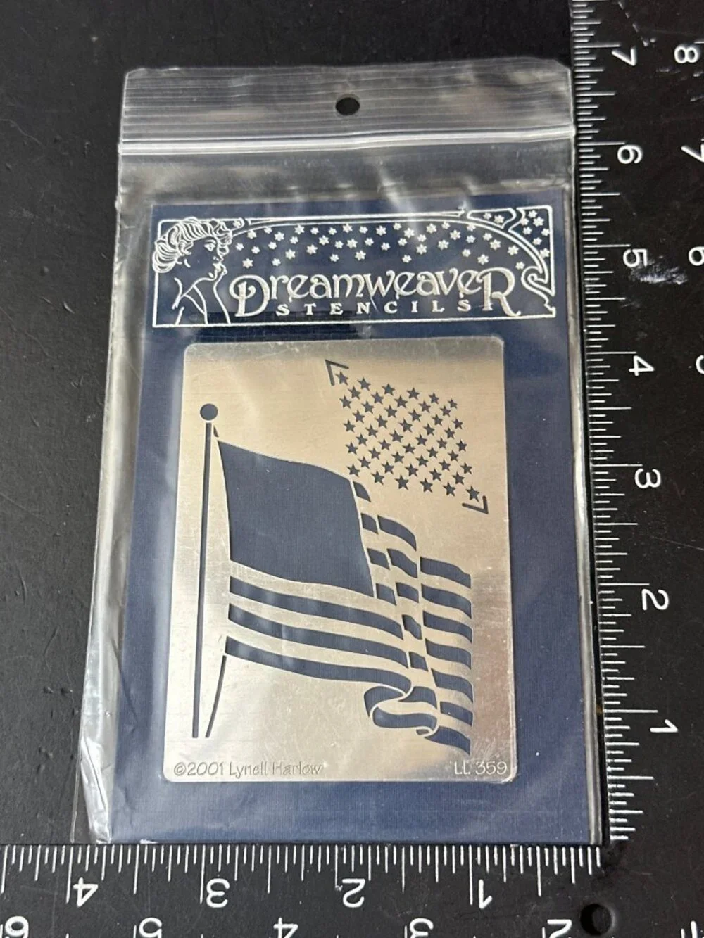 Dreamweaver Stencil American Flag by Lynell Harlow, LL359
